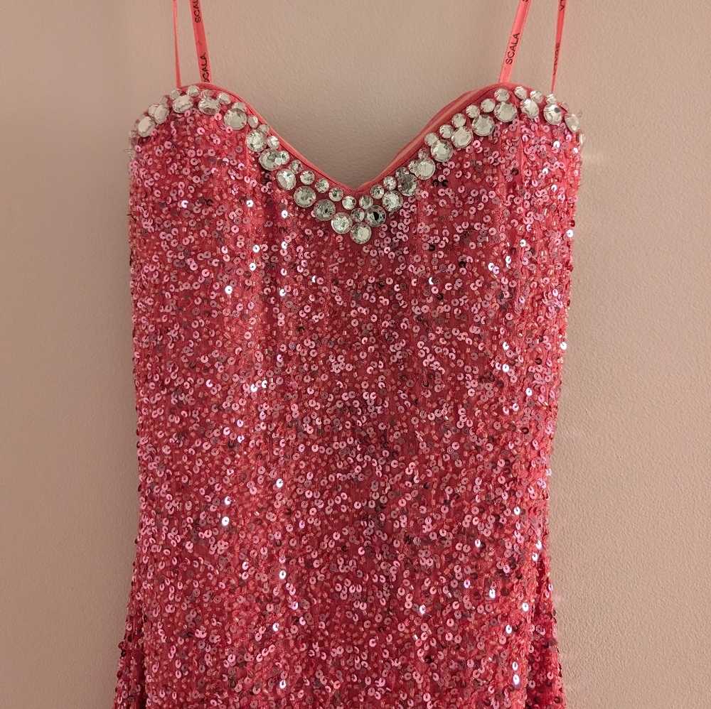 100% Silk Beaded Strapless Dress - Picture 4 of 12